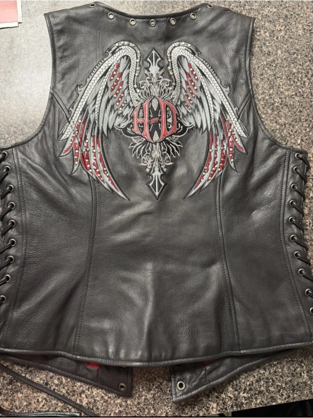 Harley Davidson Womens Road Angel Black Wings Leather Vest Size S 97125-09VW